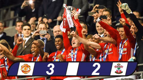 m u vo dich cup lien doan trong ngay ibrahimovic ruc sang