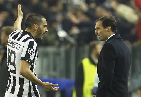 nong max allegri tu tiet lo se dan dat arsenal tu mua giai toi