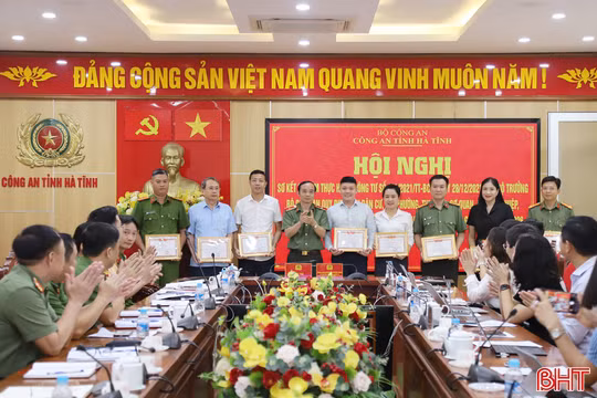 Tập trung xây dựng các đơn vị, địa phương đạt tiêu chuẩn “An toàn về an ninh, trật tự”