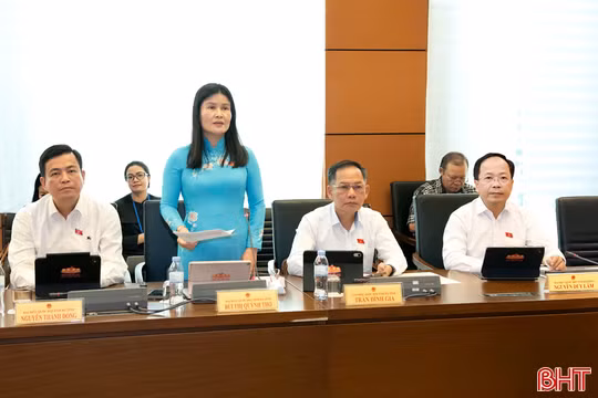 ĐBQH đoàn Hà Tĩnh đóng góp ý kiến tâm huyết vào các dự án luật trình Quốc hội