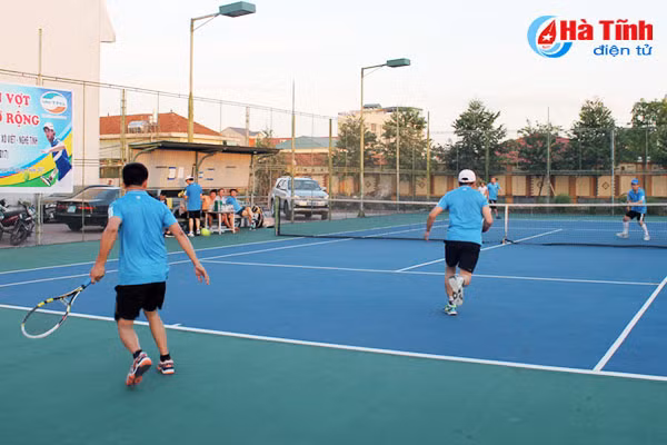 soi noi giai quan vot chao mung ngay xo viet nghe tinh