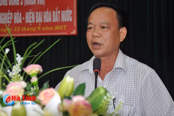 tinh doi hoi rat cao ve nang luc cua doi ngu can bo thanh pho