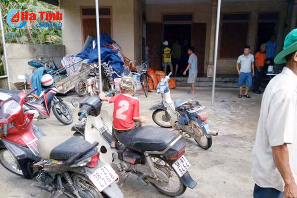 xom truong tu vong trong luc khac phuc hau qua bao so 10