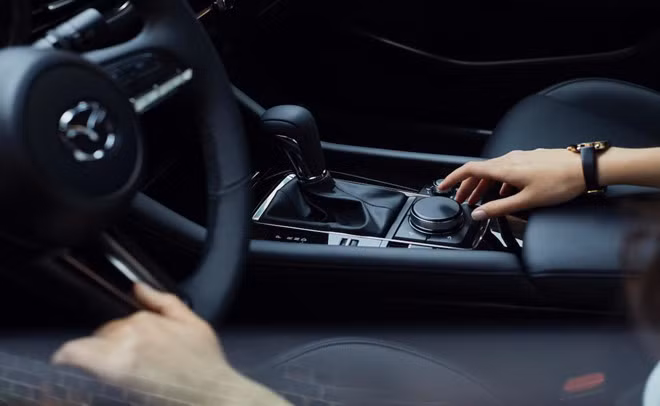 Mazda 3 của 2020 thêm trang bị, giá đắt hơn
