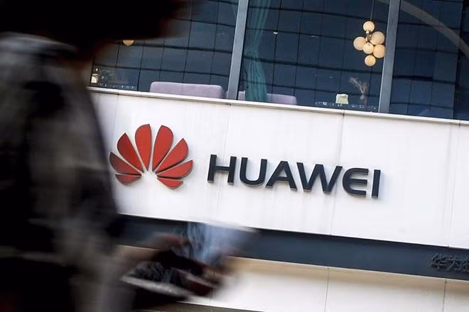 130 đơn yêu cầu gỡ cấm vận, Mỹ vẫn án binh bất động với Huawei