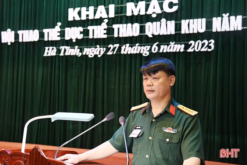 Hơn 300 VĐV tham gia Hội thao Thể dục thể thao Quân khu 4 tại Hà Tĩnh