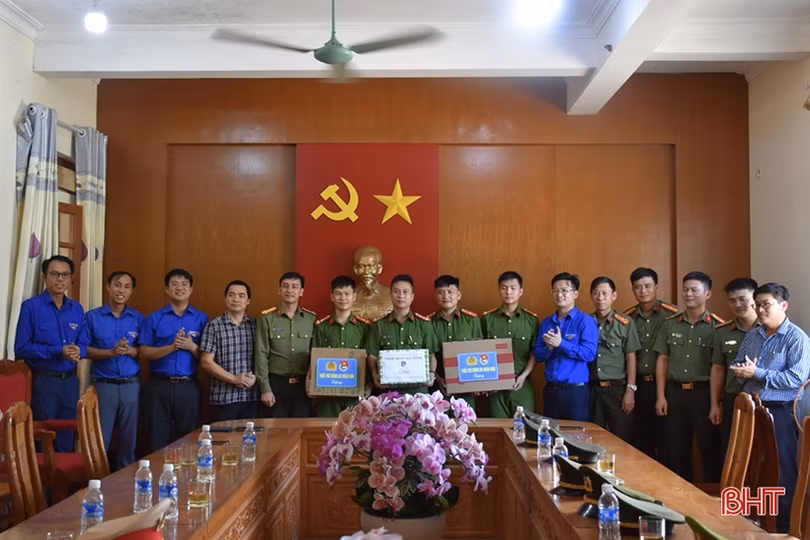 Hưởng ứng Chiến dịch “Thanh niên tình nguyện” tại Hà Tĩnh