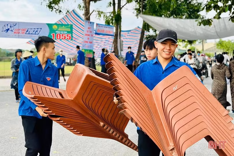 Tuổi trẻ Hà Tĩnh sẵn sàng đồng hành cùng sĩ tử