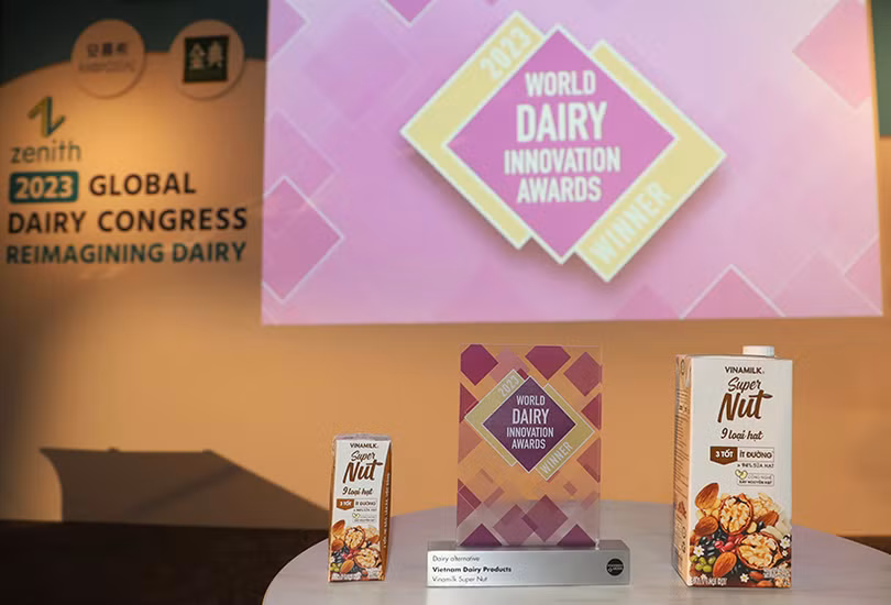 Sản phẩm sữa Vinamilk nhận 3 sao tại giải thưởng Superior Taste Award