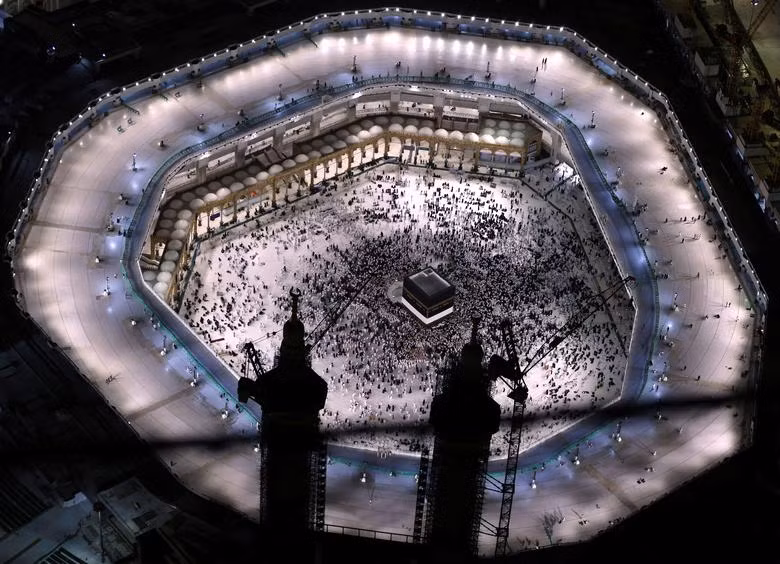 Hàng triệu người đổ về thánh địa Mecca dự lễ hành hương Hajj