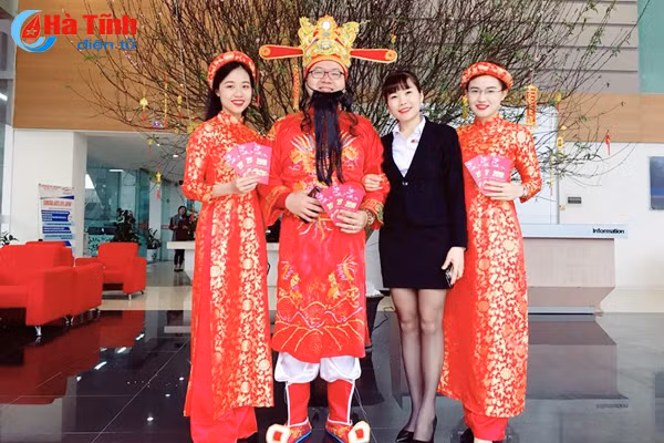 moi la dich vu xong dat dau nam