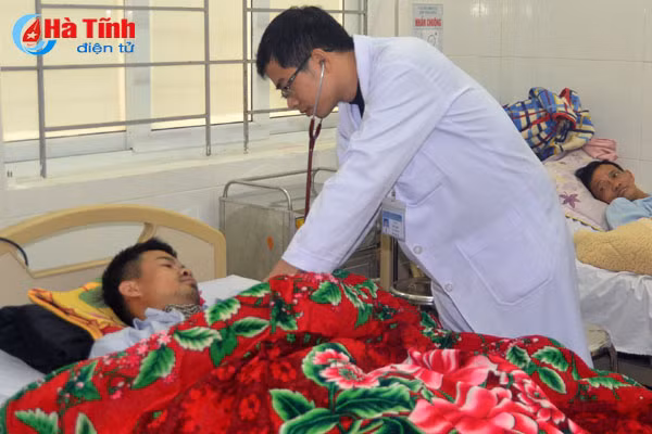 tet voi noi lo ngo doc ruou