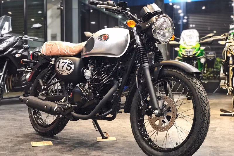 kawasaki w175 chinh hang dau tien tai viet nam gia 66 trieu