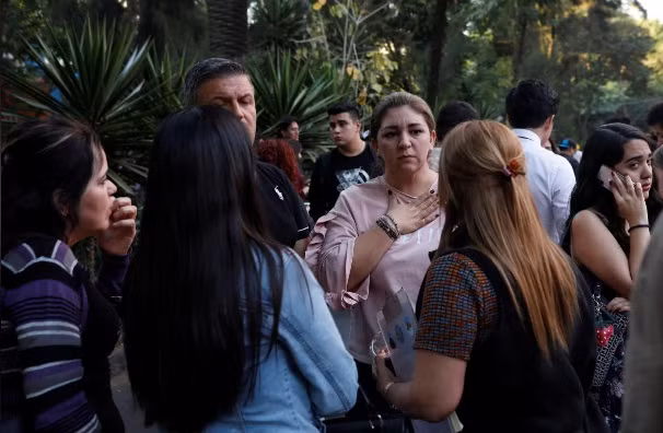 the gioi ngay qua dong dat manh 7 5 do richter xay ra tai thu do mexico city