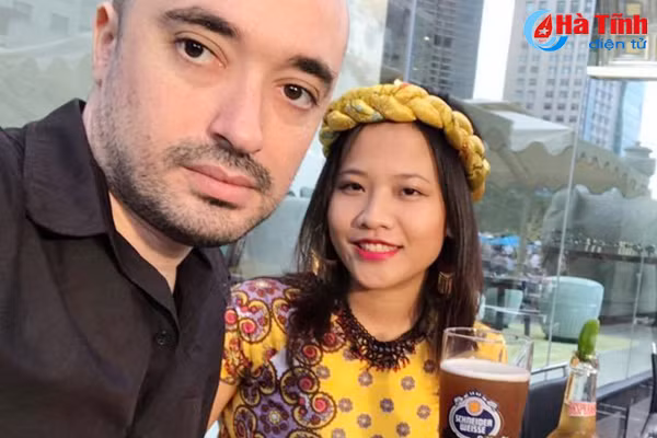 kieu bao nghe tinh ron rang don tet viet o troi tay