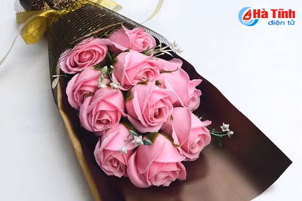 thoa suc chon hoa tuoi chocolate cho ngay le tinh nhan