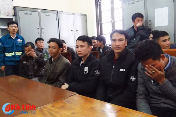 hang chuc doi tuong dot phao trong dip tet mau tuat bi xu ly
