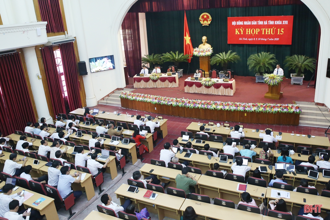 HĐND tỉnh Hà Tĩnh hoàn thành “kỳ họp không giấy”, thông qua 14 nghị quyết quan trọng