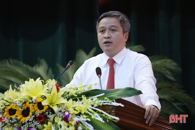 HĐND tỉnh Hà Tĩnh hoàn thành “kỳ họp không giấy”, thông qua 14 nghị quyết quan trọng