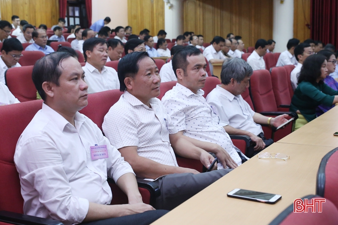 HĐND tỉnh Hà Tĩnh hoàn thành “kỳ họp không giấy”, thông qua 14 nghị quyết quan trọng