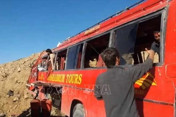 Tai nạn giao thông nghiêm trọng tại Pakistan, 26 người thiệt mạng