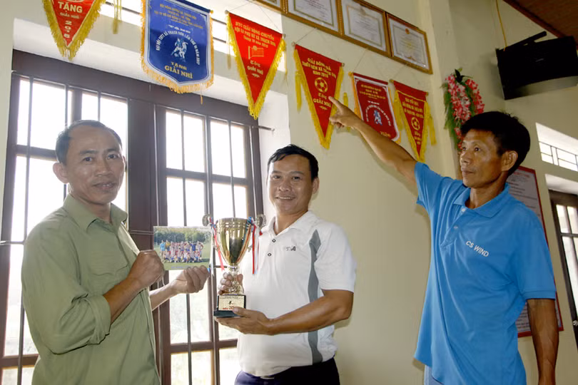 Người Sơn Hà “thà nhịn ăn, không nhịn chơi thể thao…”