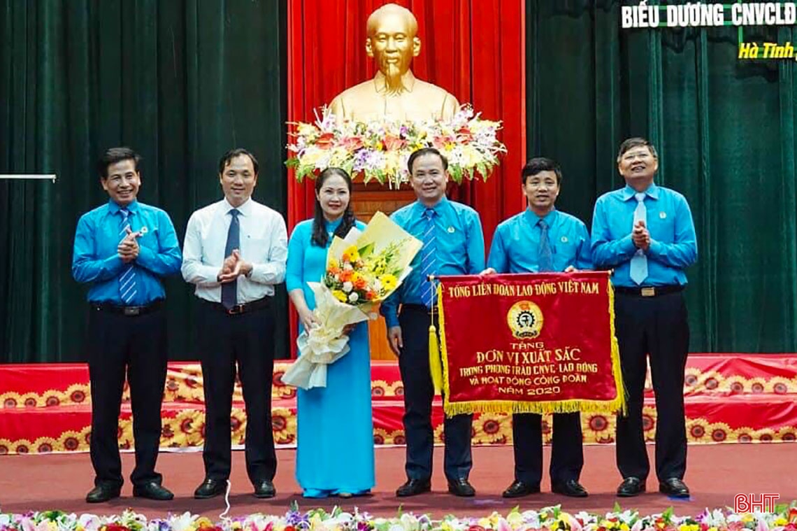 Tích cực tham mưu đề xuất ban hành cơ chế chính sách bồi dưỡng, phát triển nguồn nhân lực