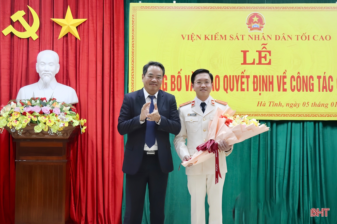 Công bố quyết định bổ nhiệm Phó Viện trưởng Viện KSND tỉnh Hà Tĩnh