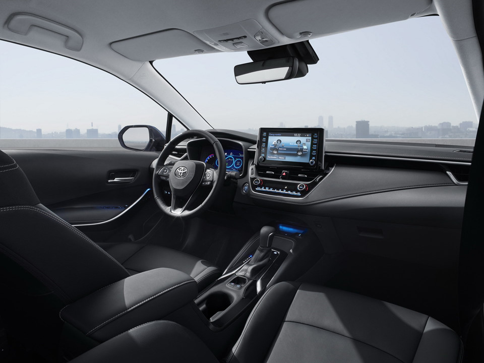 Toyota Corolla sedan 2020 ra mắt - trẻ trung, góc cạnh hơn