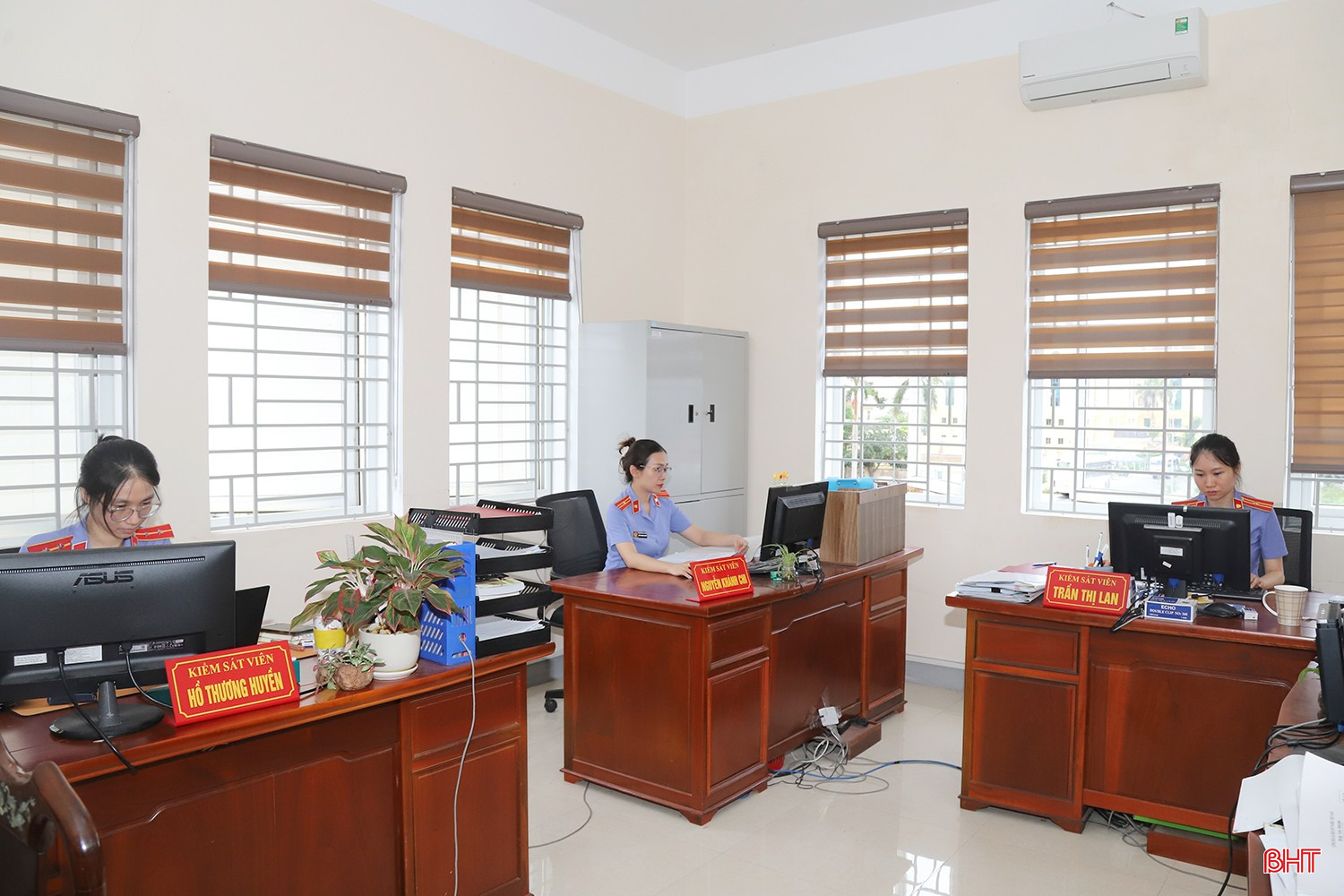Cán bộ, kiểm sát viên Viện KSND khu vực 1 luôn đoàn kết, thống nhất trong triển khai mọi nhiệm vụ được giao.
