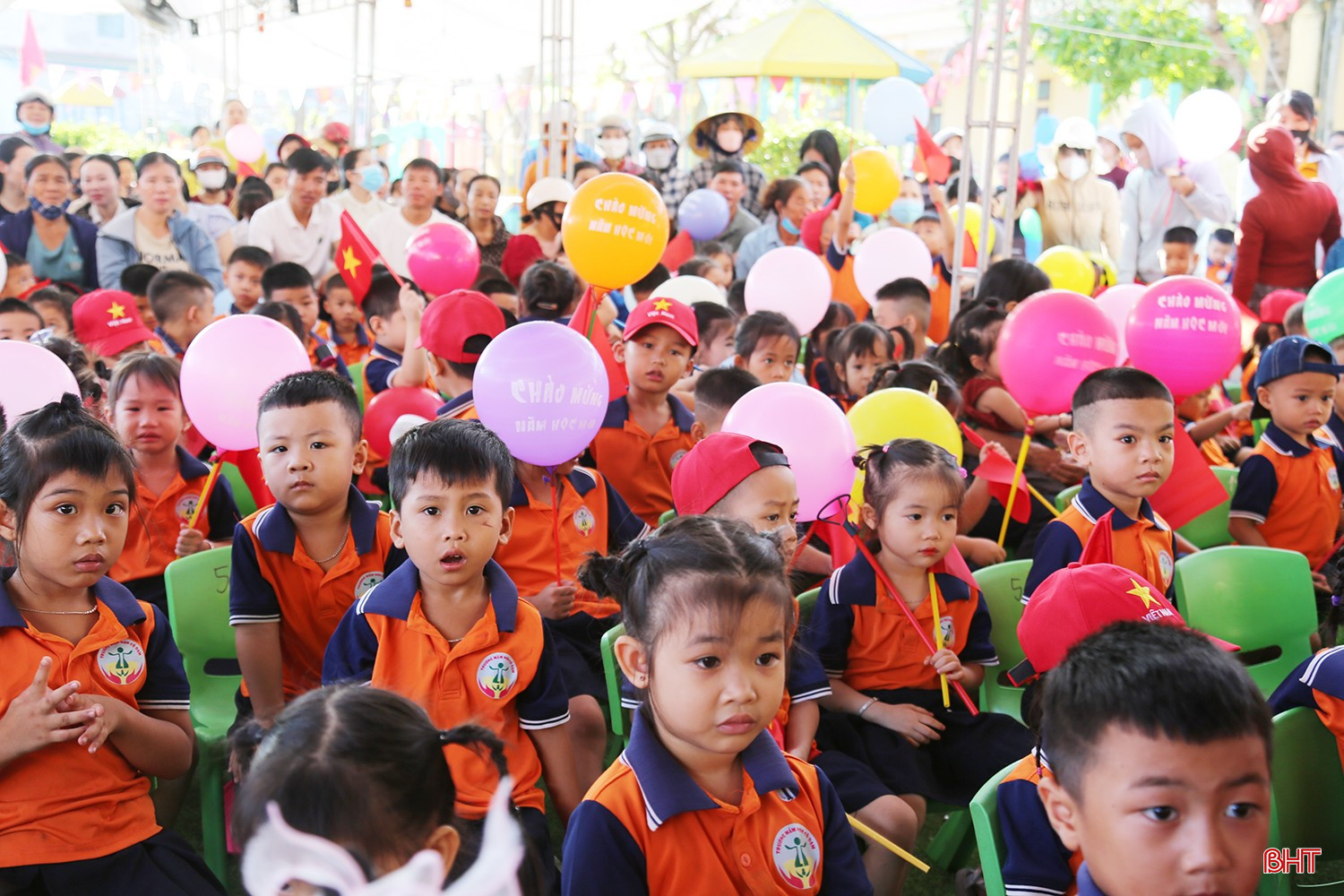Các em học sinh Trường Mầm non Cổ Đạm trong ngày khai giảng năm học mới.
