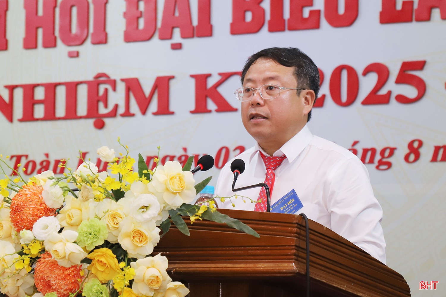 Phó Chủ tịch UBND tỉnh Dương Tất Thắng phát biểu chỉ đạo đại hội.