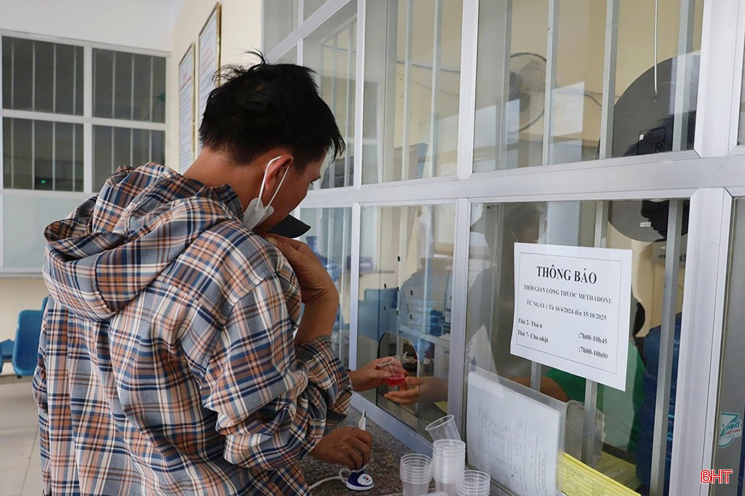 Bệnh nhân điều trị nghiện bằng Methadone tại Trung tâm CDC Hà Tĩnh.
