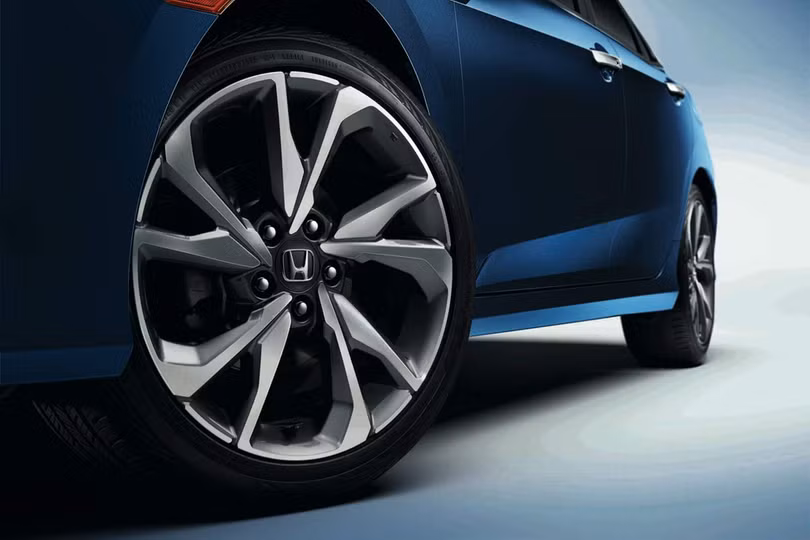 Honda Civic 2019 bổ sung phiên bản Sport, giá từ 20.500 USD