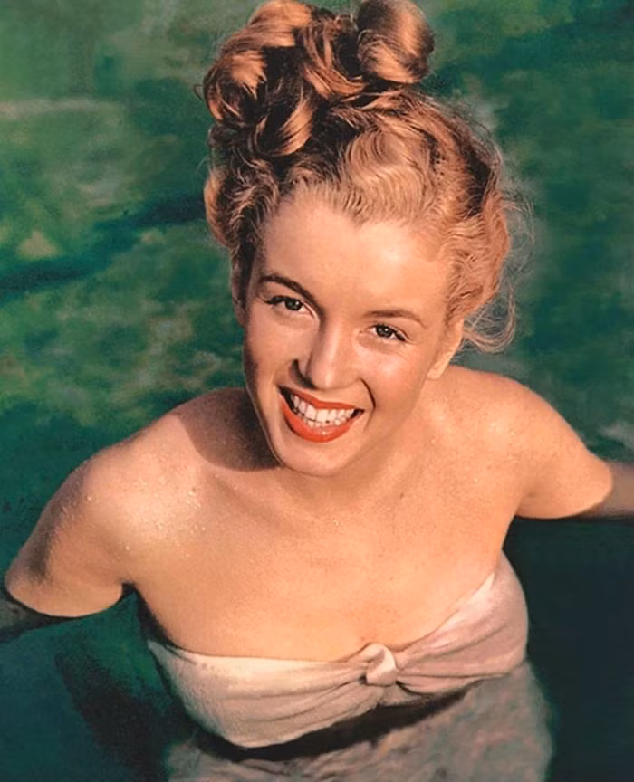 Ảnh hiếm về minh tinh huyền thoại Marilyn Monroe thời chưa nổi tiếng