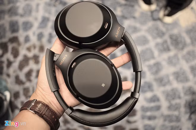 Sony ra mắt tai nghe chống ồn giá 8,5 triệu đồng tại Việt Nam