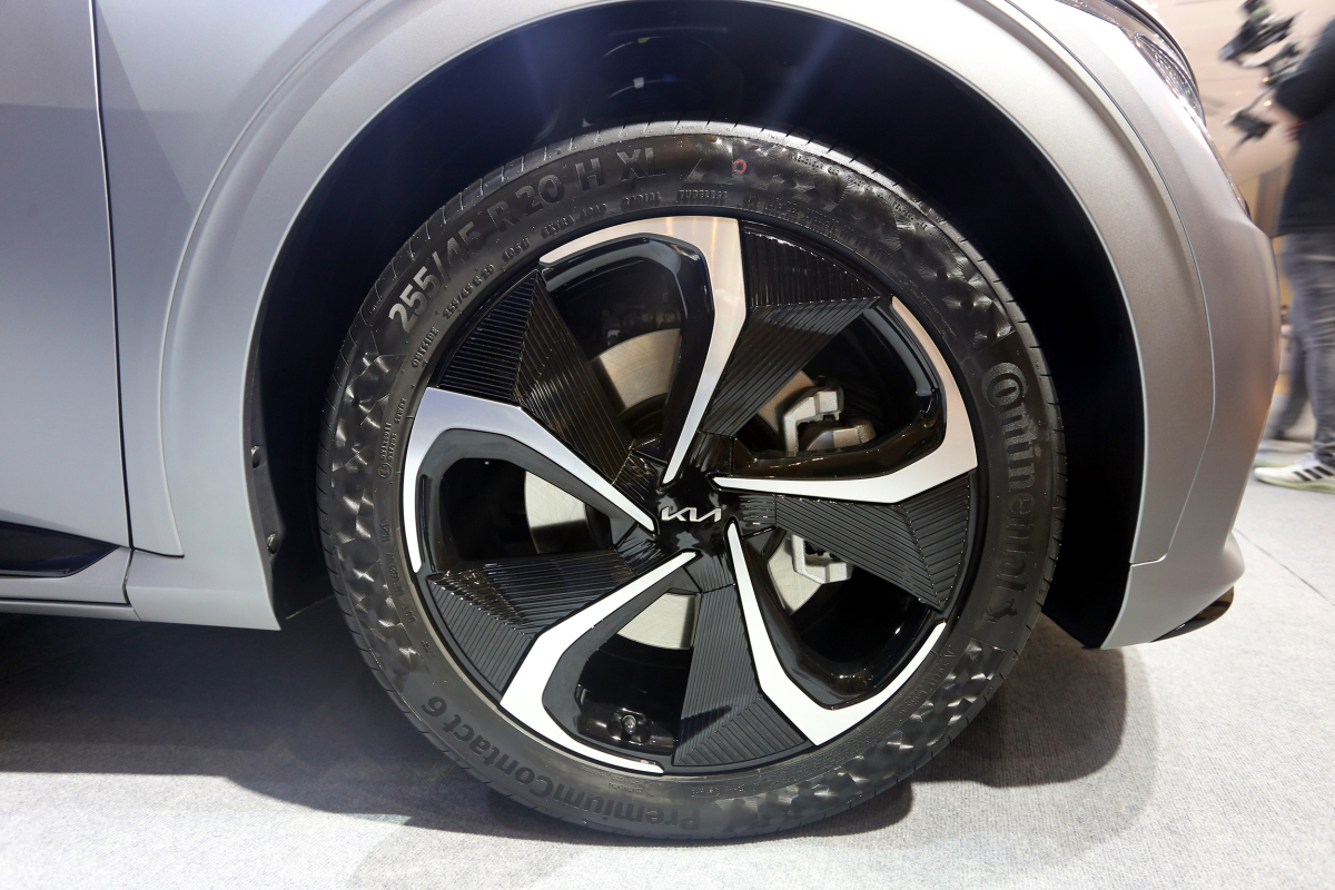 Kia EV6 sắp bán tại Việt Nam có gì HOT