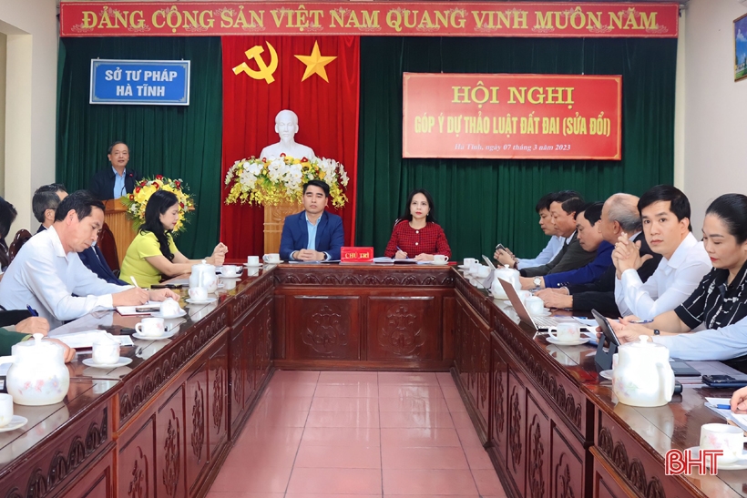 ĐBQH Hà Tĩnh tiếp tục góp ý hoàn thiện Luật Đất đai 