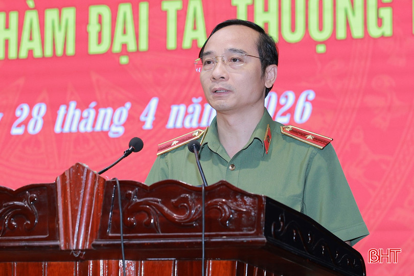 bqbht_br_anh-2-dong-chi-thieu-tuong-nguyen-xuan-thao-bi-thu-dang-uy-giam-doc-cong-an-tinh-ha-tinh-phat-bieu-tai-buoi-le.jpg