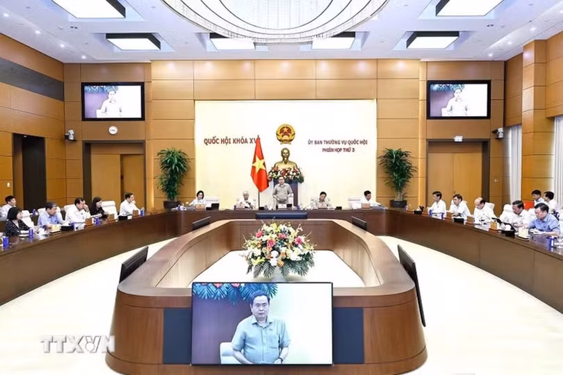 ttxvn-ubvt-quoc-hoi-xem-xet-ve-mot-so-che-do-chi-tieu-bao-dam-hoat-dong-cua-quoc-hoi-8843575jpg.jpg