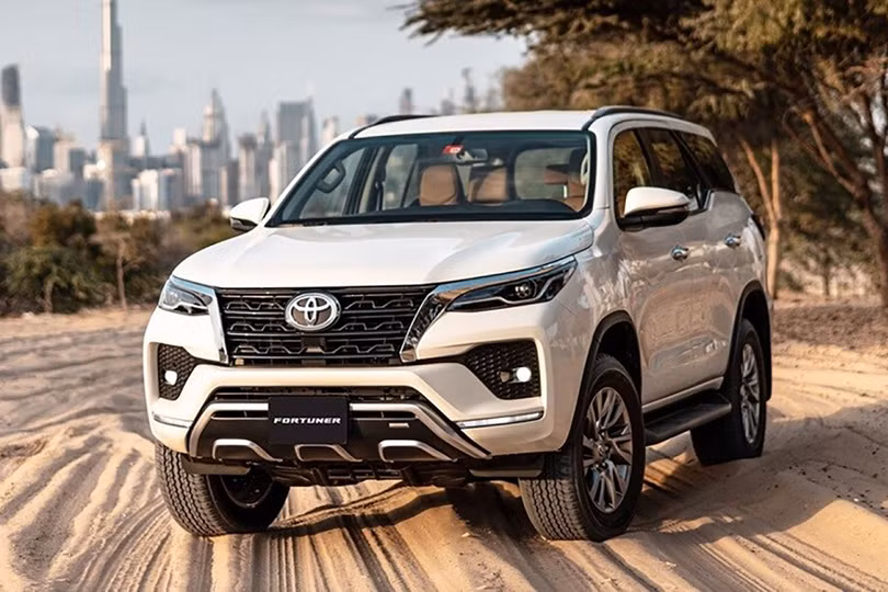 toyota-fortuner-may-dau-1637.png