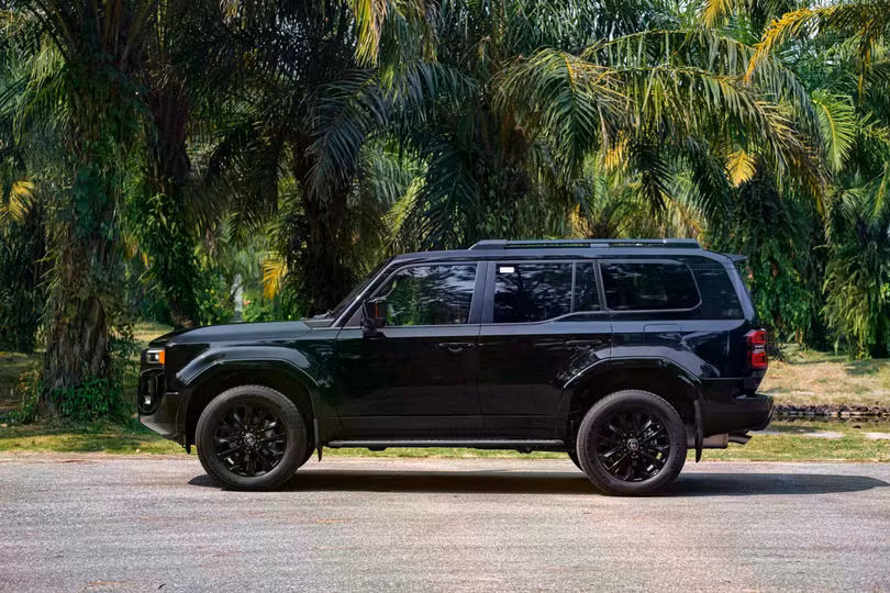 land-cruiser-prado-2024-5-765.jpg