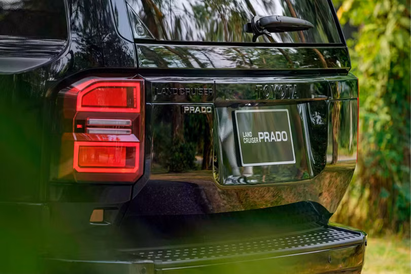 land-cruiser-prado-2024-7-8184.jpg