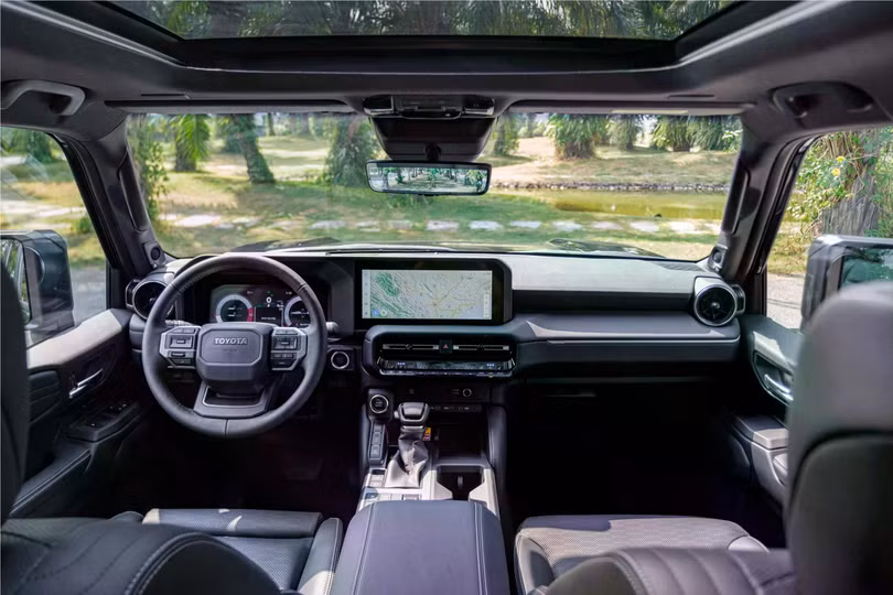 land-cruiser-prado-2024-9-1-159.jpg