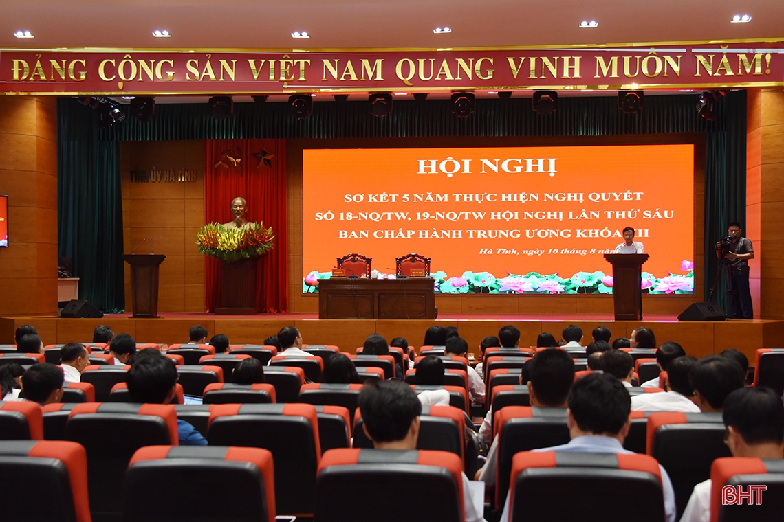 Hà Tĩnh đánh giá thực hiện nghị quyết về sắp xếp tổ chức, bộ máy và tinh giản biên chế
