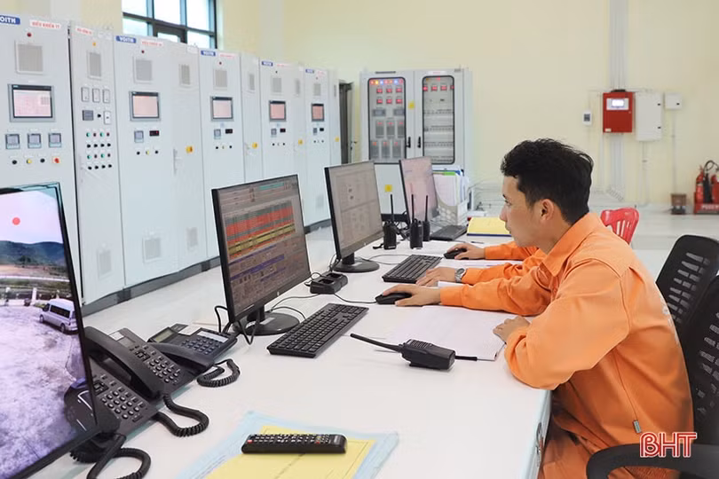 Nhà máy Thủy điện Ngàn Trươi phát lên lưới 6 triệu kWh điện