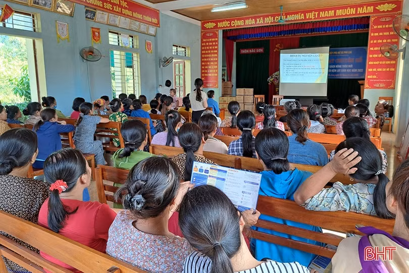 “Thủ lĩnh” hội phụ nữ xã ở Hà Tĩnh tâm huyết huy động hỗ trợ hoàn cảnh khó khăn