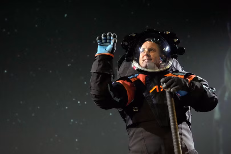 Bộ đồ vũ trụ mới của NASA có gì