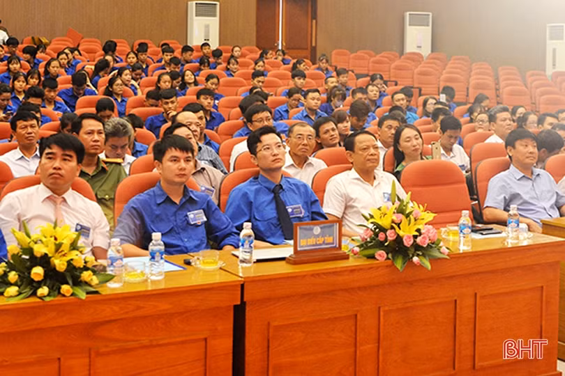 Thanh niên Hồng Lĩnh, Cẩm Xuyên đoàn kết, xung kích, sáng tạo, hội nhập