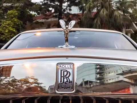 Chi tiết xe sang Rolls-Royce Cullinan 41 tỷ tại Việt Nam